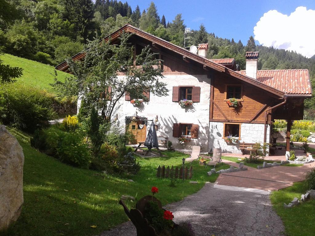 Maso Pin Bed and Breakfast Madonna Exteriör bild