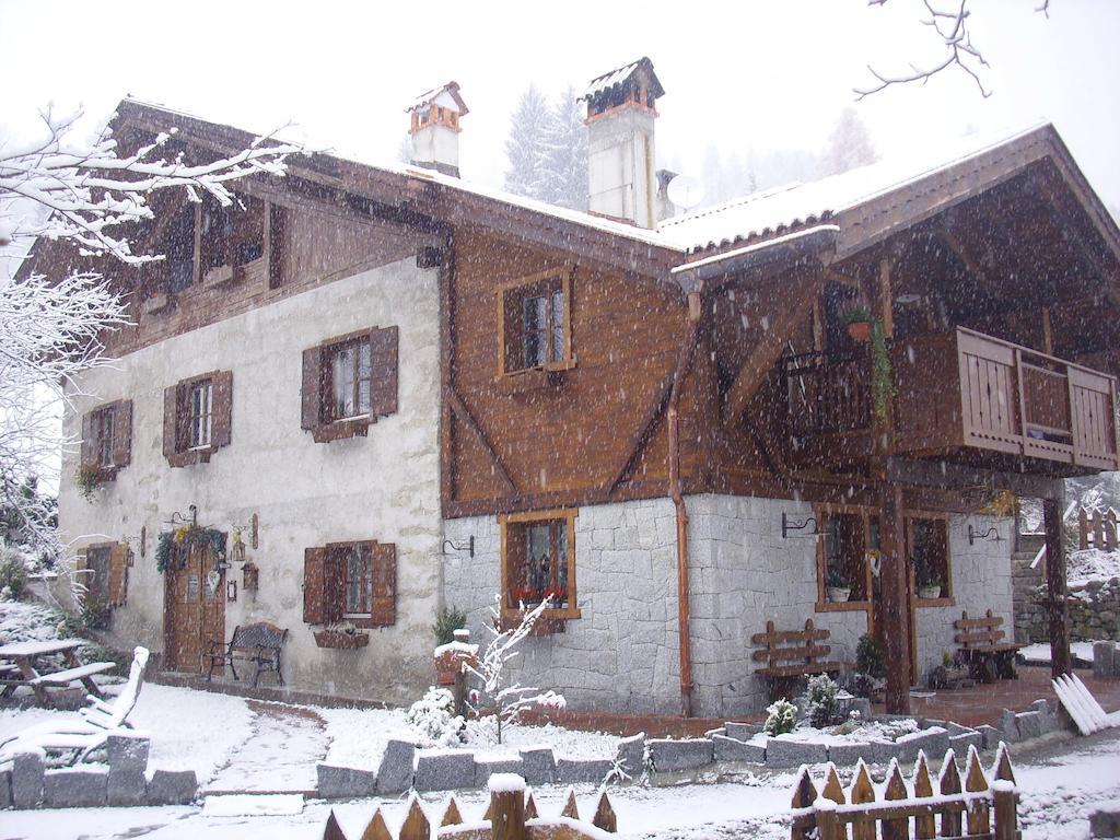 Maso Pin Bed and Breakfast Madonna Exteriör bild