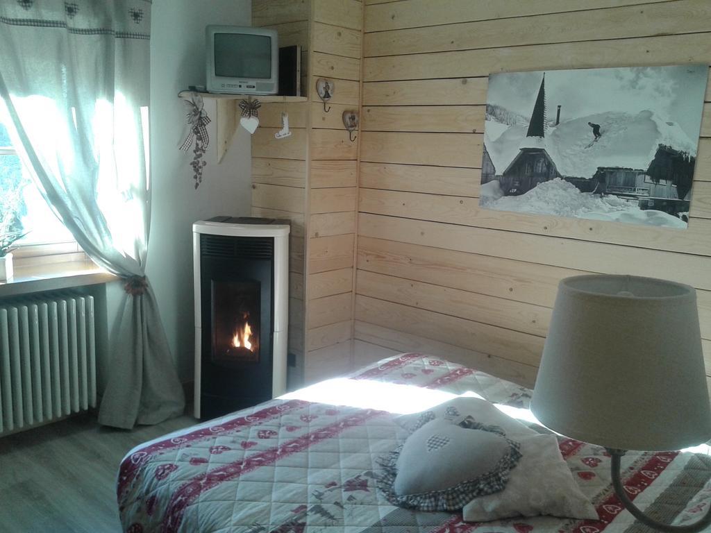 Maso Pin Bed and Breakfast Madonna Exteriör bild